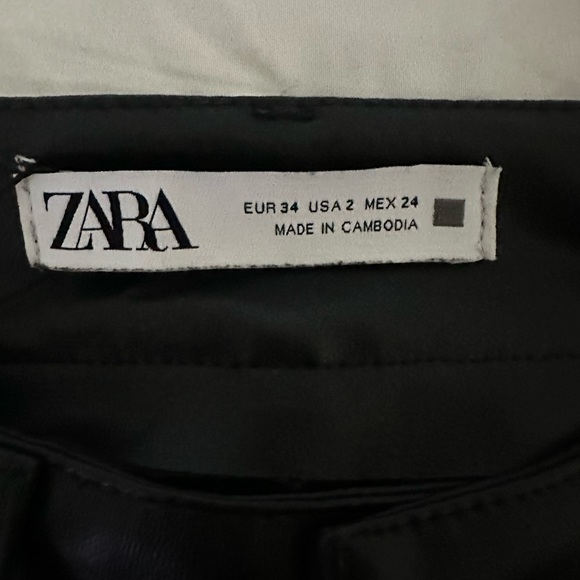 ZARA FAUX LEATHER FLARED PANTS, SIZE US 2, NWT - Picture 9 of 9